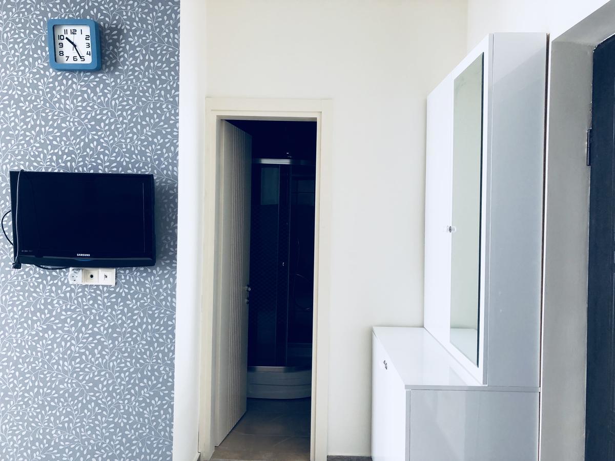 Tini'S Apartment Gonio Exterior photo
